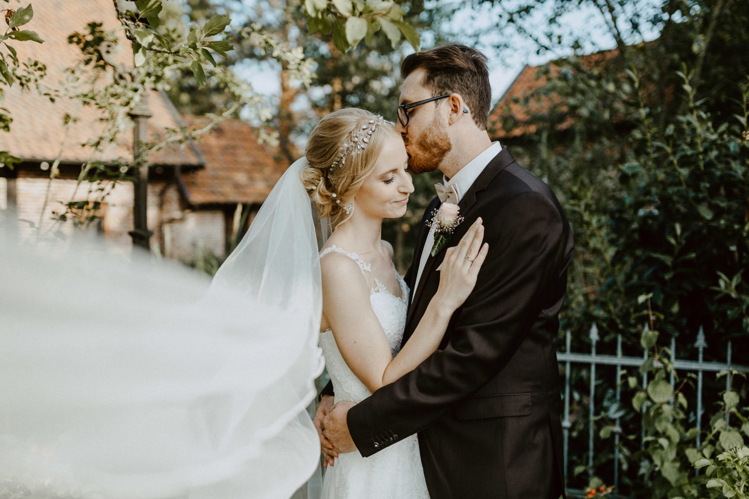 Hochzeitsfoto im Fachwerkdorf Detmold