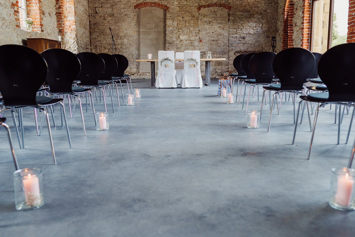 Remise Niederbarkhausen von Innen bei Hochzeit